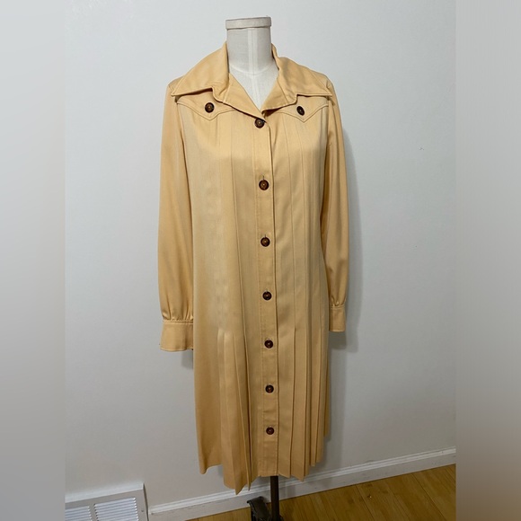 American Vintage Dresses & Skirts - VINTAGE 1970’s Teal Traina Traina Boutique Peach Trench Pleated Dress Size Large